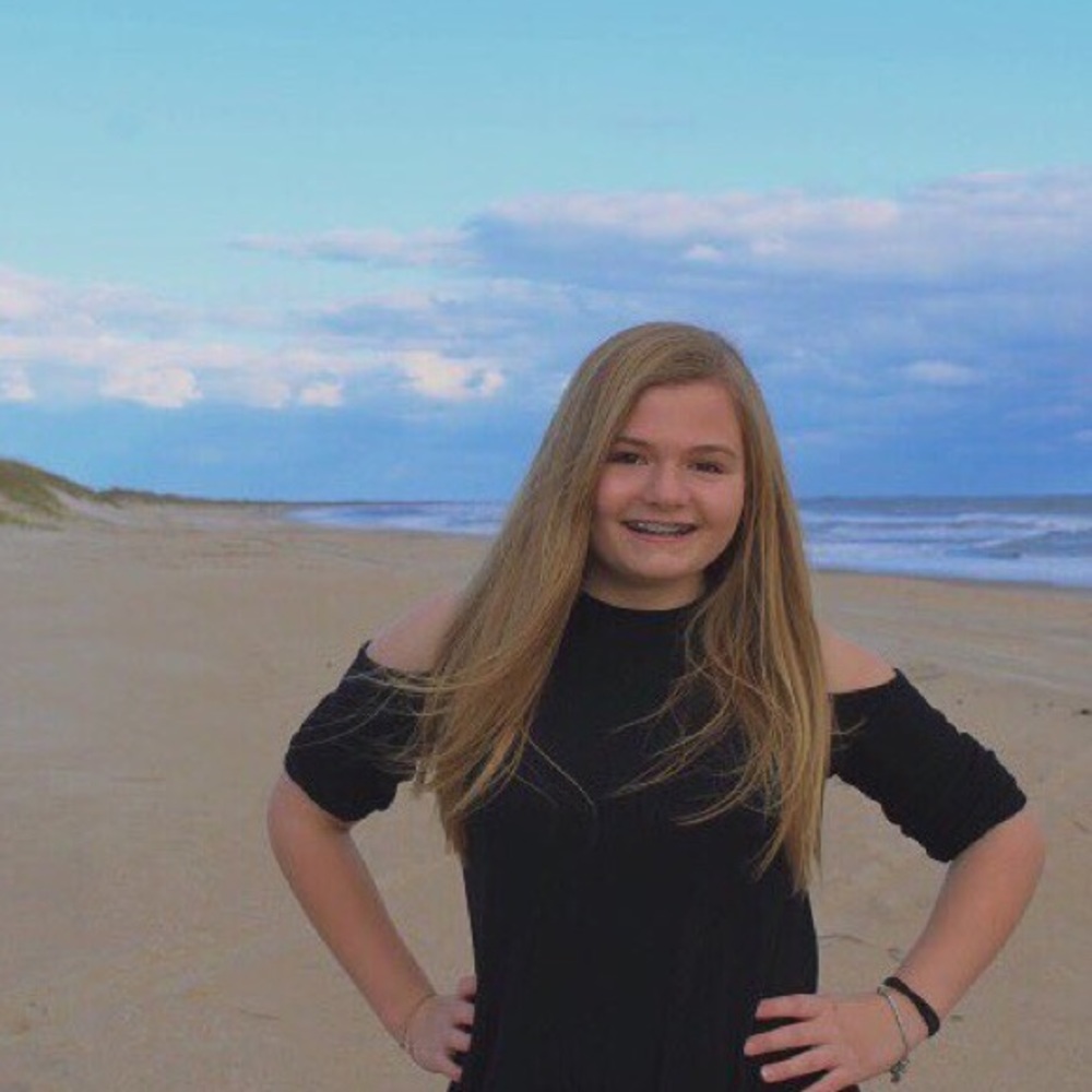 Meet your Posher, Nicole